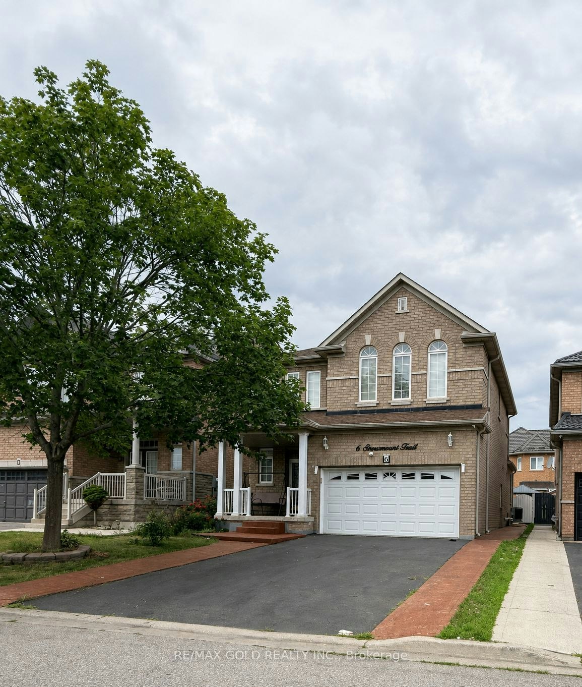 6 Stonemount Trail, Brampton, ON, L6R 0P8 - 2