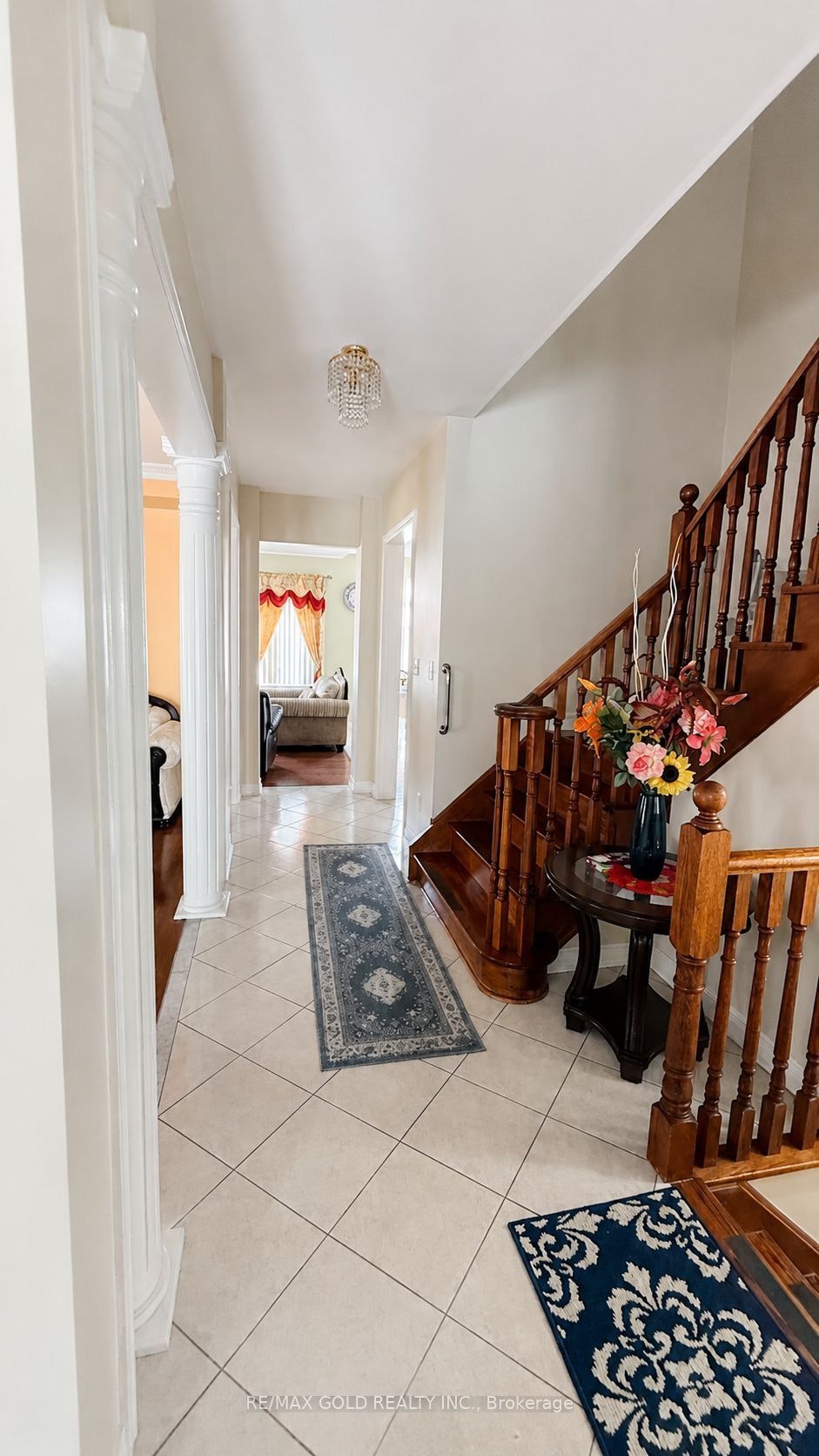 6 Stonemount Trail, Brampton, ON, L6R 0P8 - 4