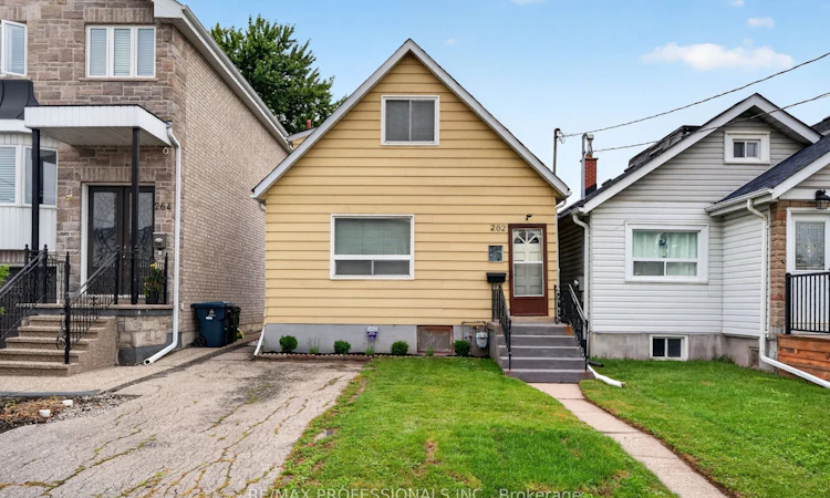 262 Melrose Street