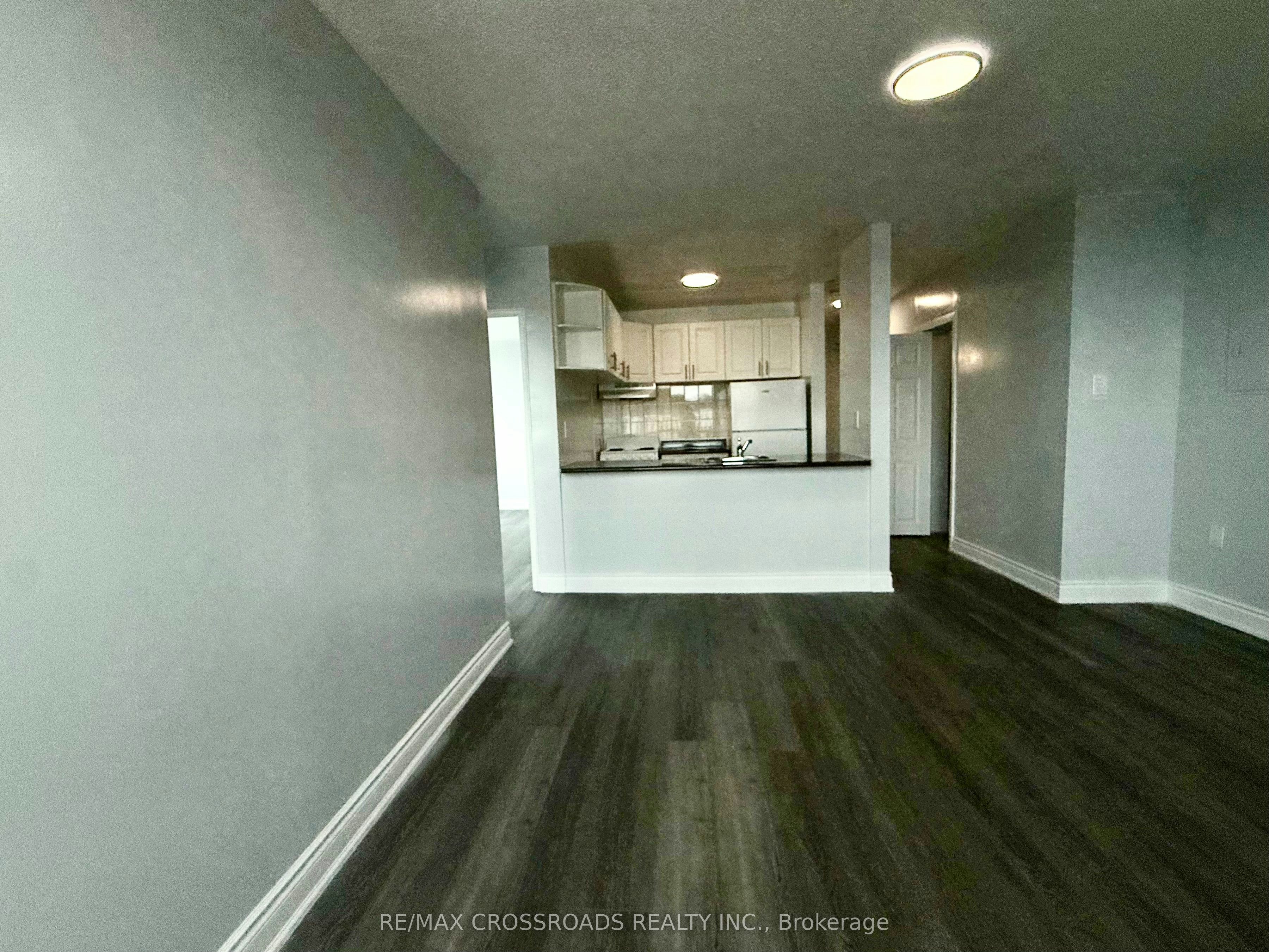 804-363 Lakeshore Road E, Mississauga, ON, L5G 1H7 - 7