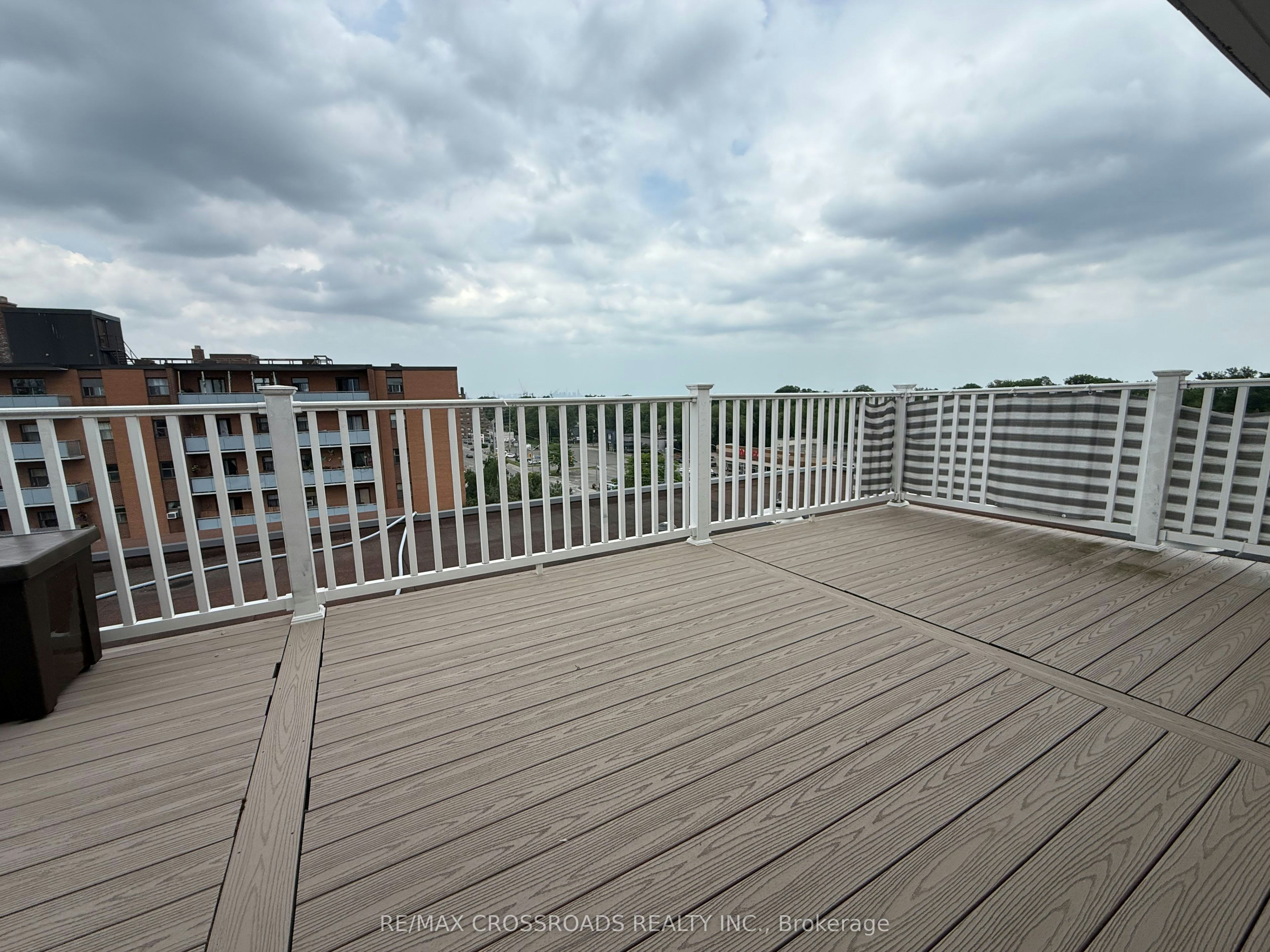 804-363 Lakeshore Road E, Mississauga, ON, L5G 1H7 - 11
