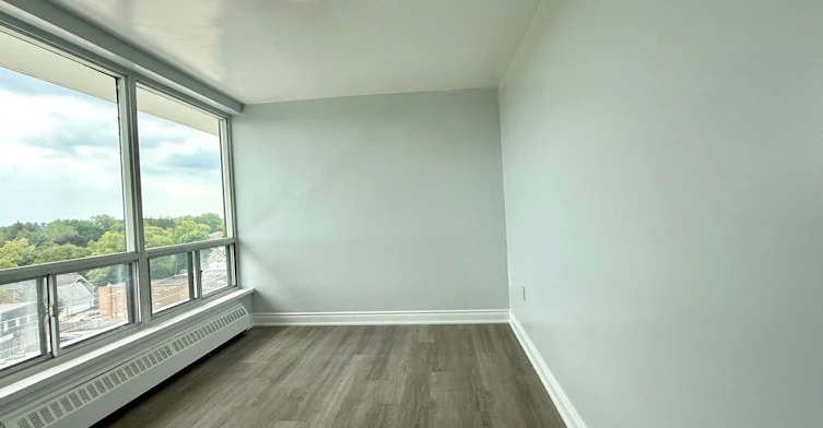 804-363 Lakeshore Road E, Mississauga, ON, L5G 1H7 - 8