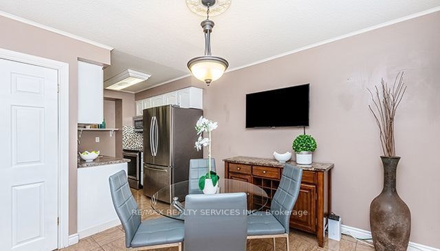 20-20 Carleton Place, Brampton, ON, L6T 3Z4 - 2