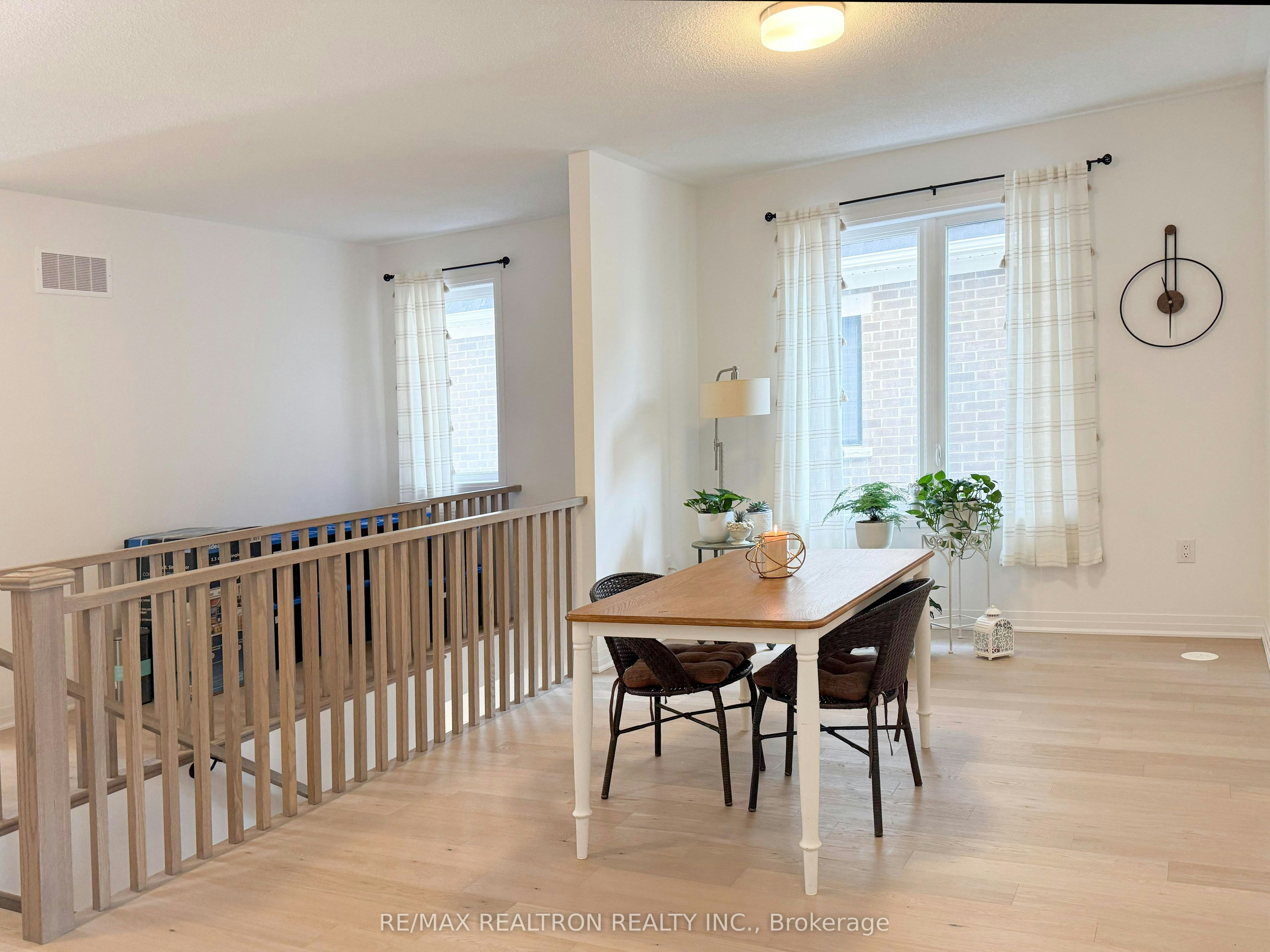 Bedroom B-3272 Sixth Line, Oakville, ON, L6M 5S9 - 6