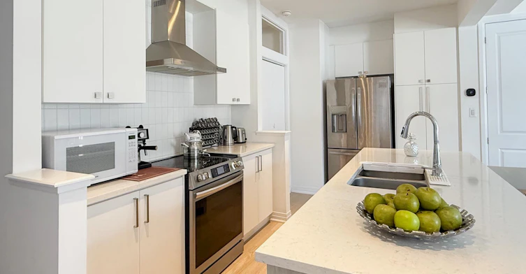 Bedroom B-3272 Sixth Line, Oakville, ON, L6M 5S9 - 9