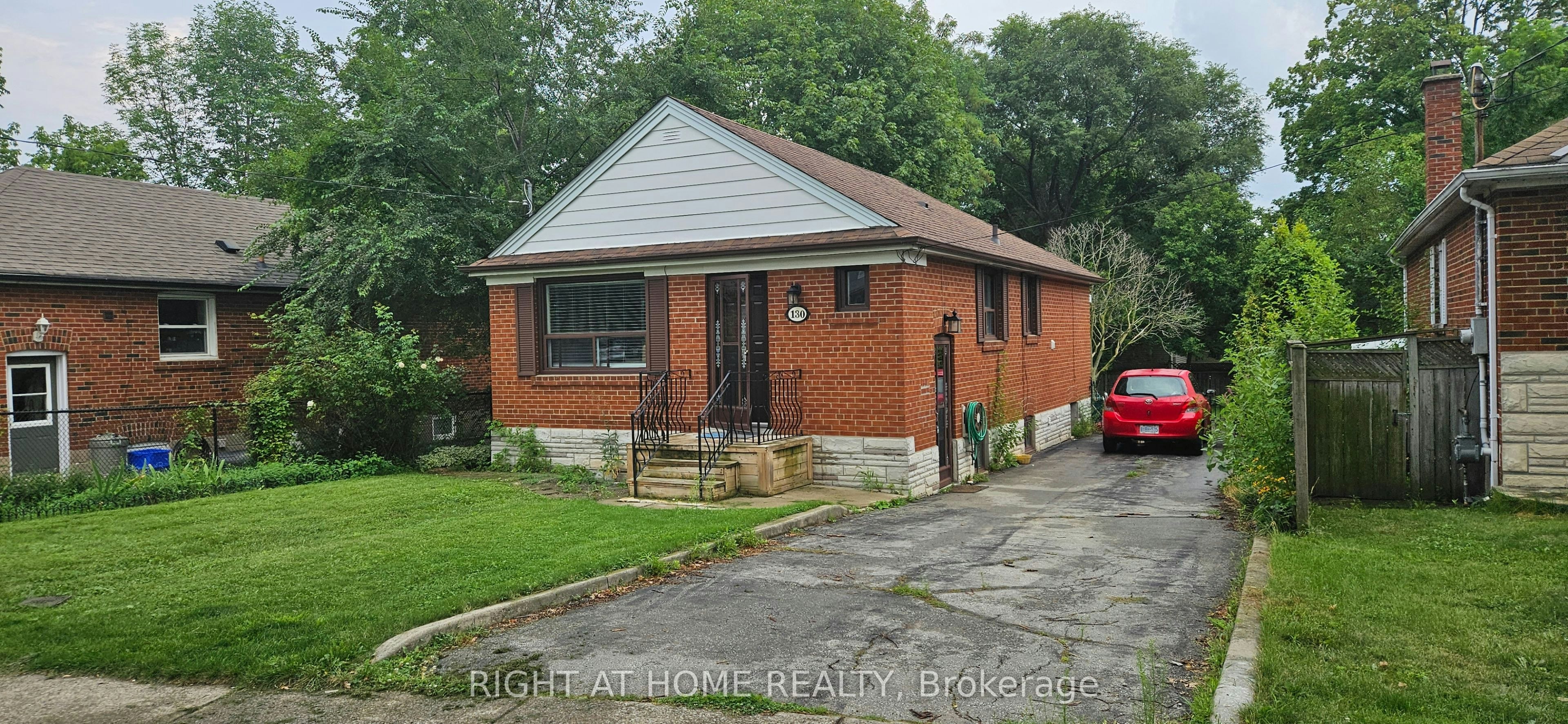 Main-130 Prince Charles Drive, Oakville, ON, L6K 2C9
