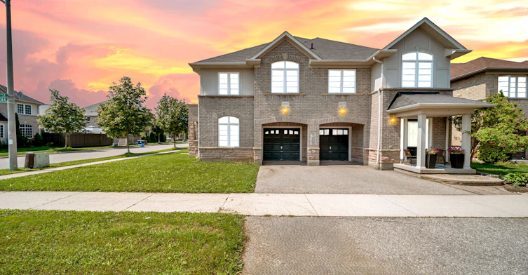 4215 Cole Crescent, Burlington, ON, L7M 0M6 - 3