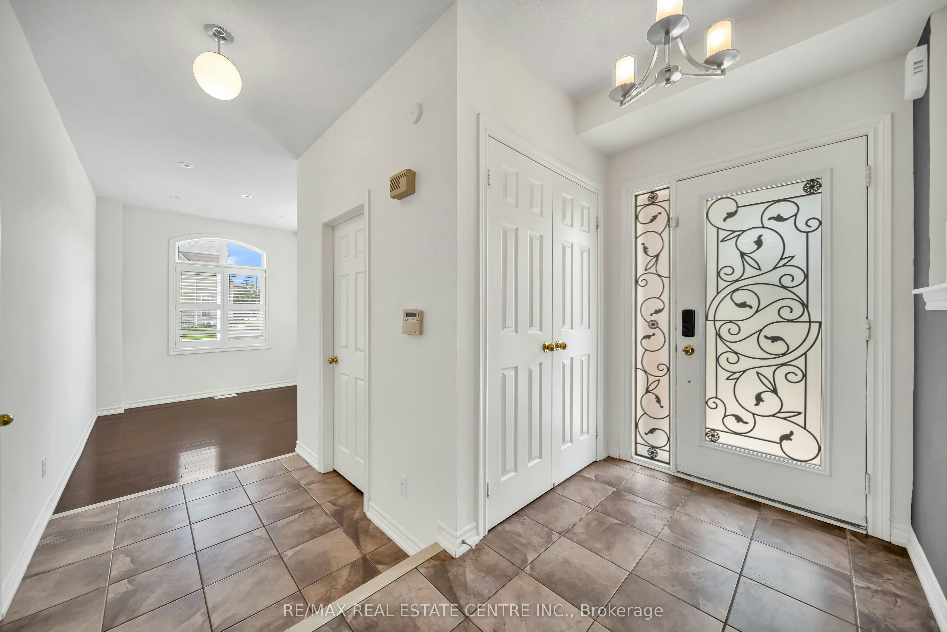 4215 Cole Crescent, Burlington, ON, L7M 0M6 - 12
