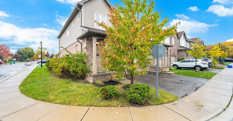 48-5255 Guildwood Way, Mississauga, ON, L5R 4A8 - 2
