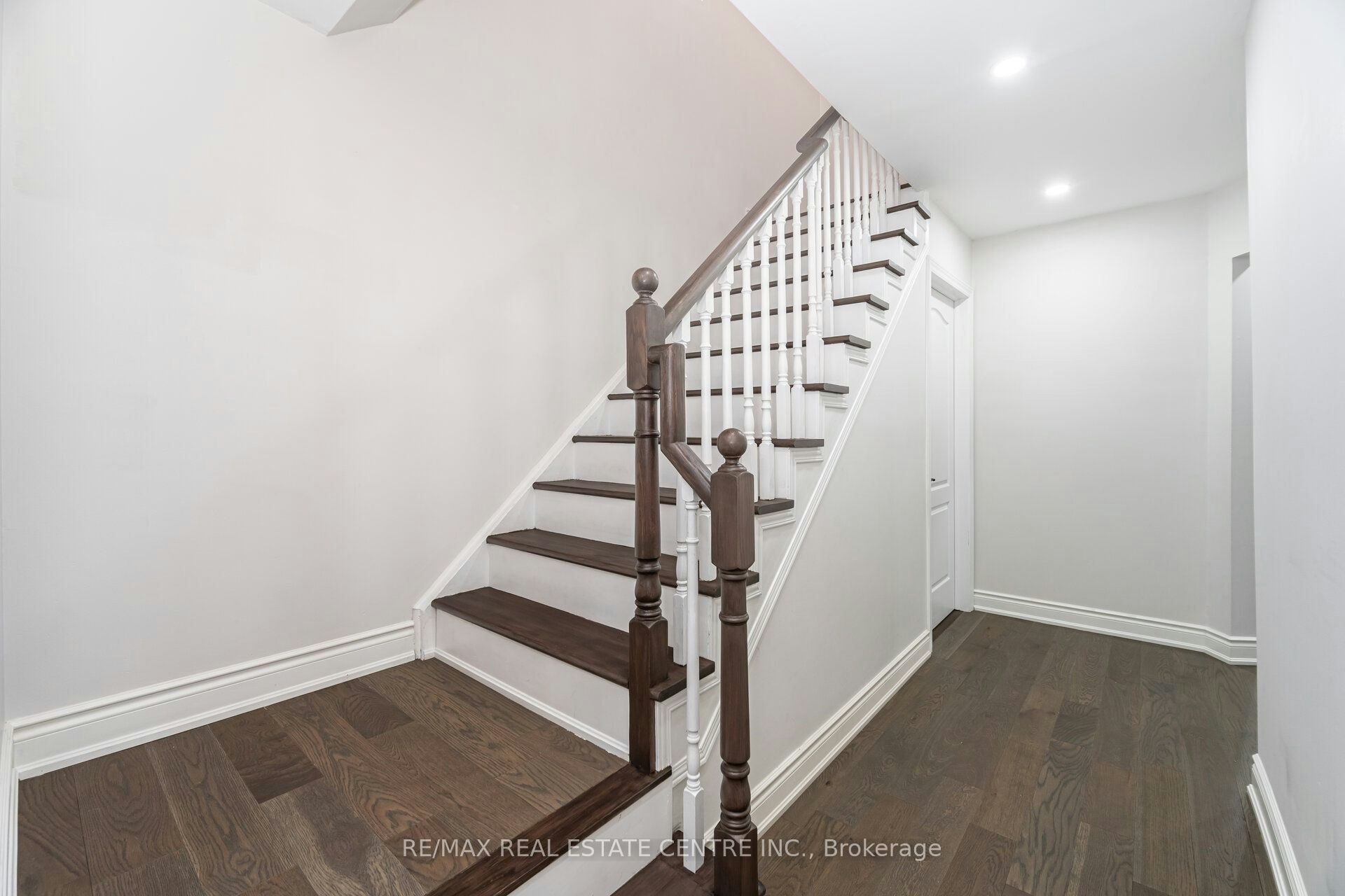 48-5255 Guildwood Way, Mississauga, ON, L5R 4A8 - 17