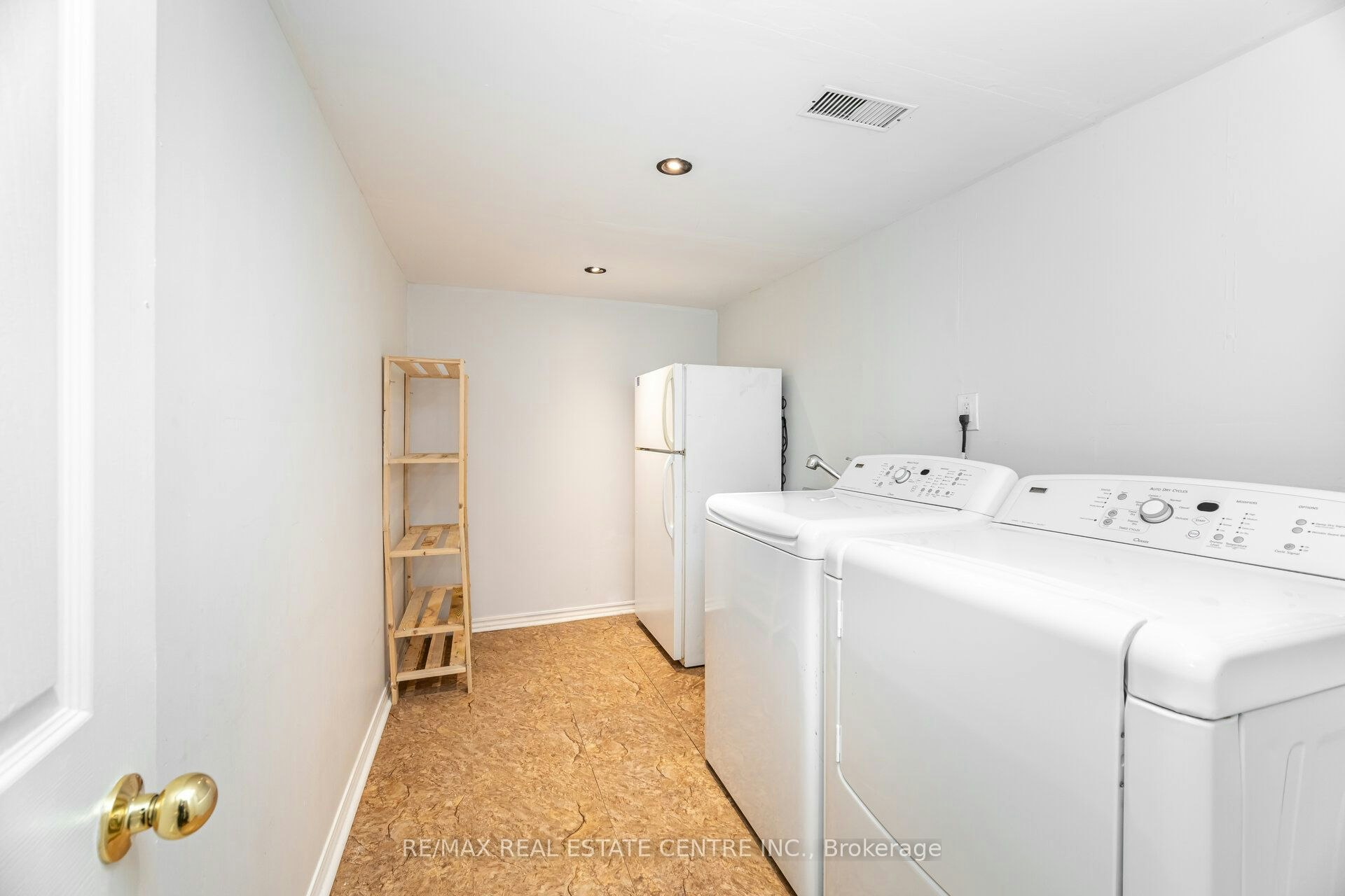 48-5255 Guildwood Way, Mississauga, ON, L5R 4A8 - 29