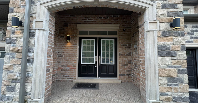 2466 Village Common, Oakville, ON, L6M 0S2 - 3