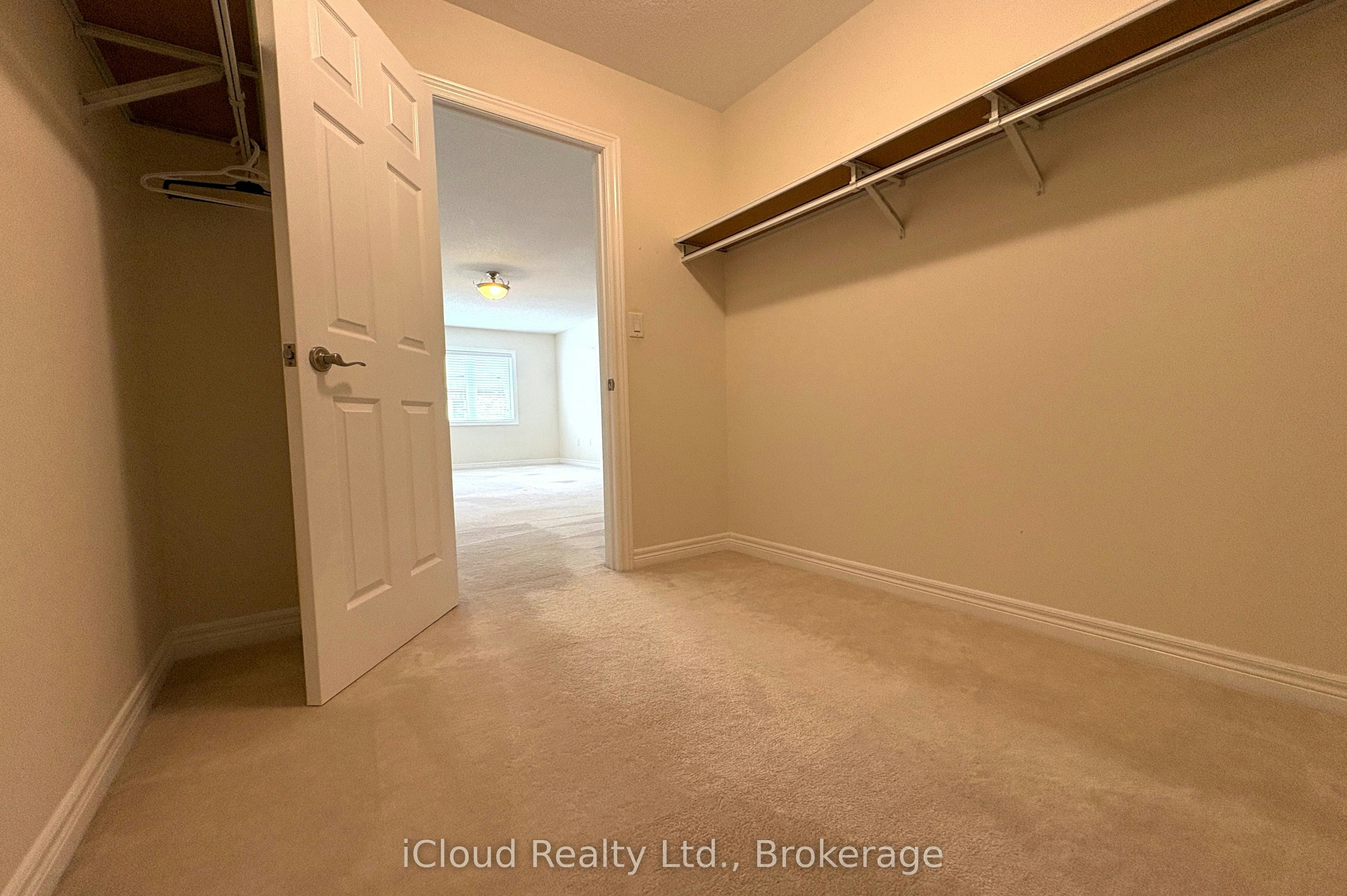 2466 Village Common, Oakville, ON, L6M 0S2 - 36
