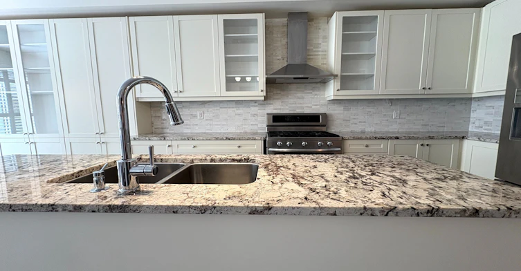 2466 Village Common, Oakville, ON, L6M 0S2 - 14