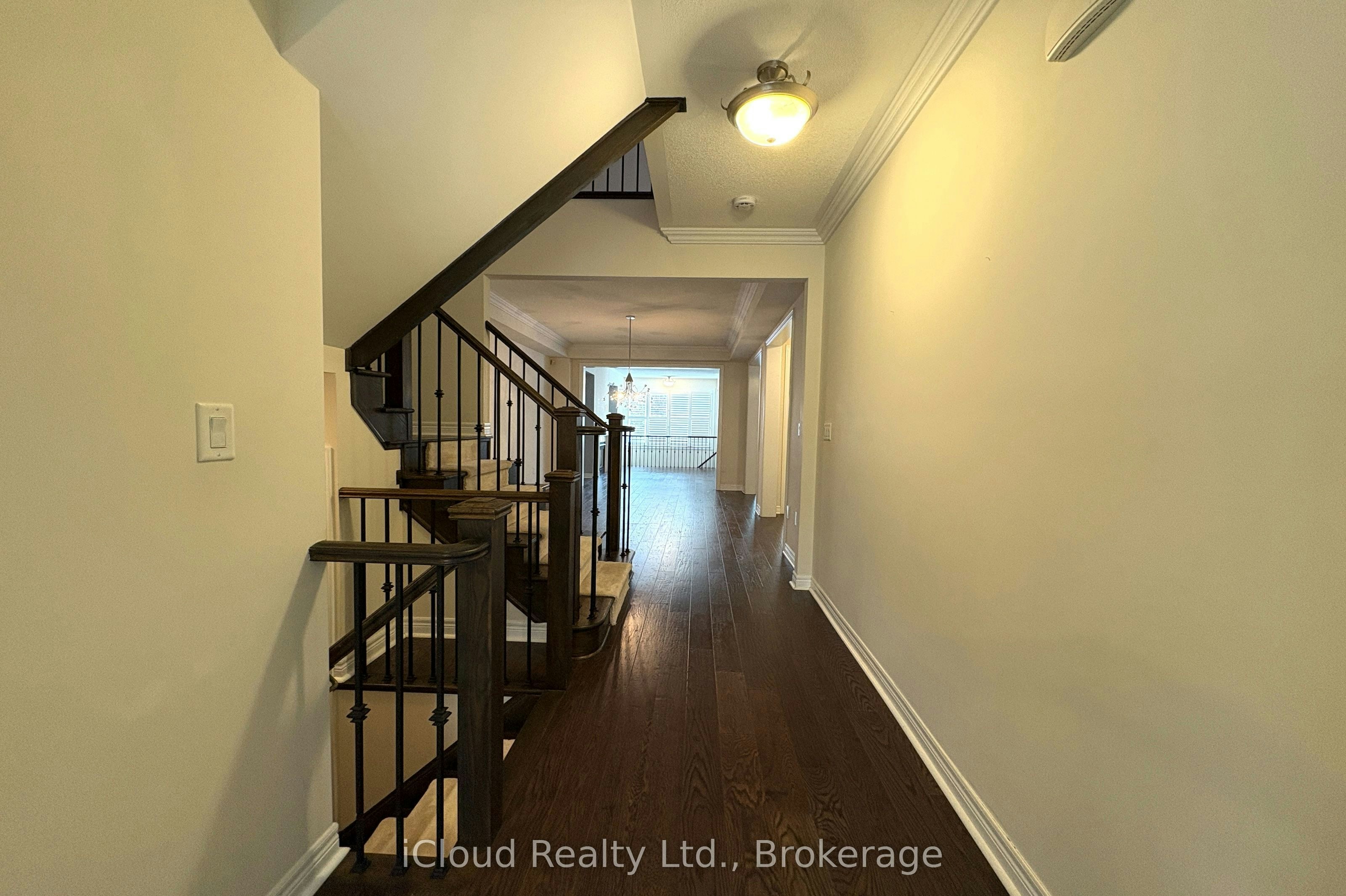 2466 Village Common, Oakville, ON, L6M 0S2 - 5