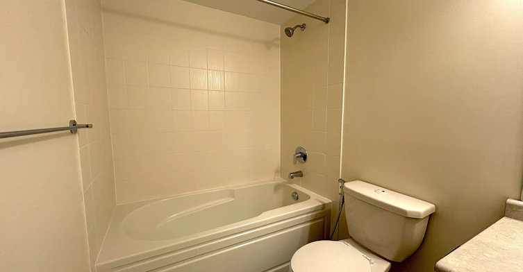 2466 Village Common, Oakville, ON, L6M 0S2 - 46
