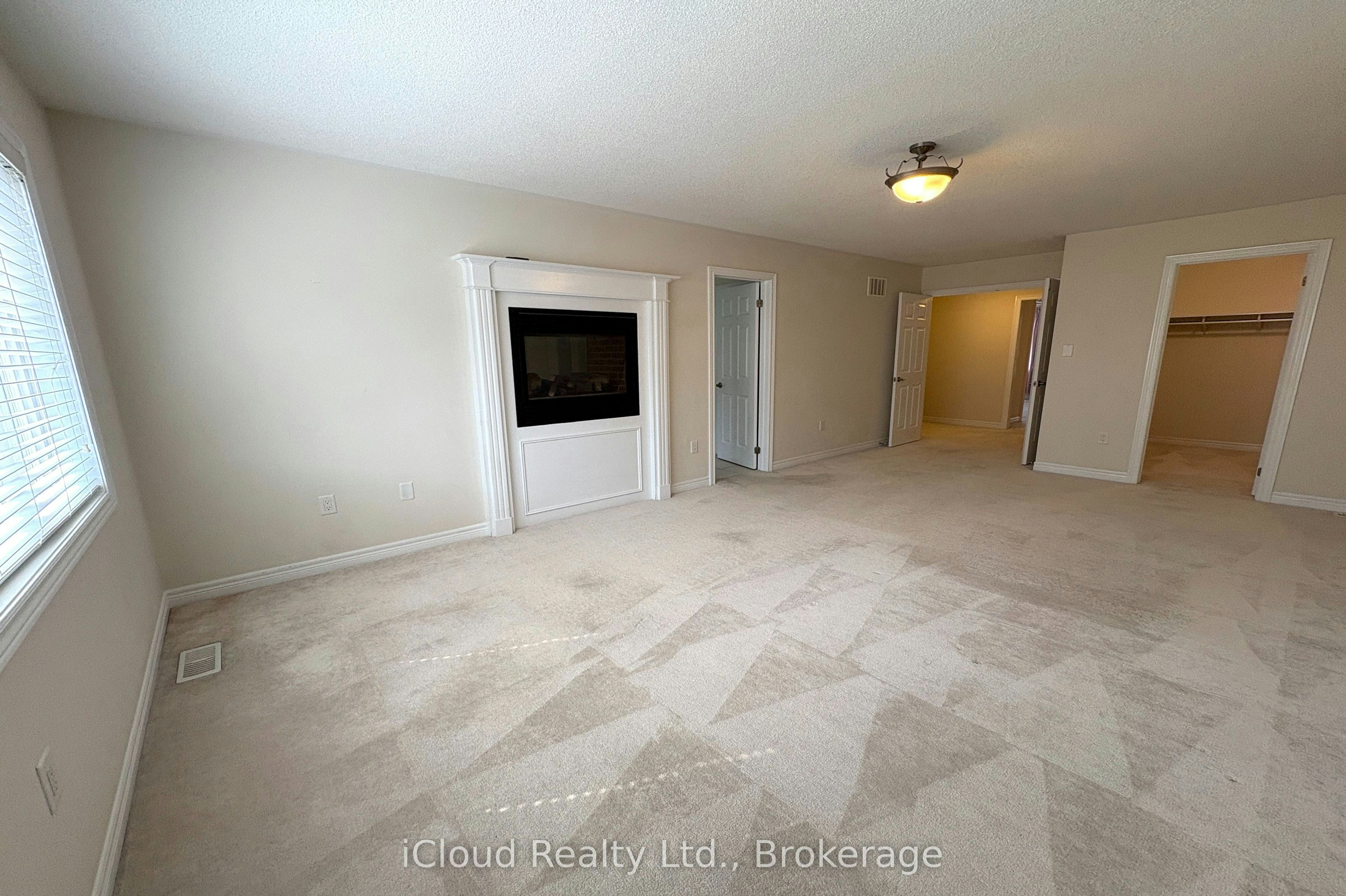 2466 Village Common, Oakville, ON, L6M 0S2 - 34