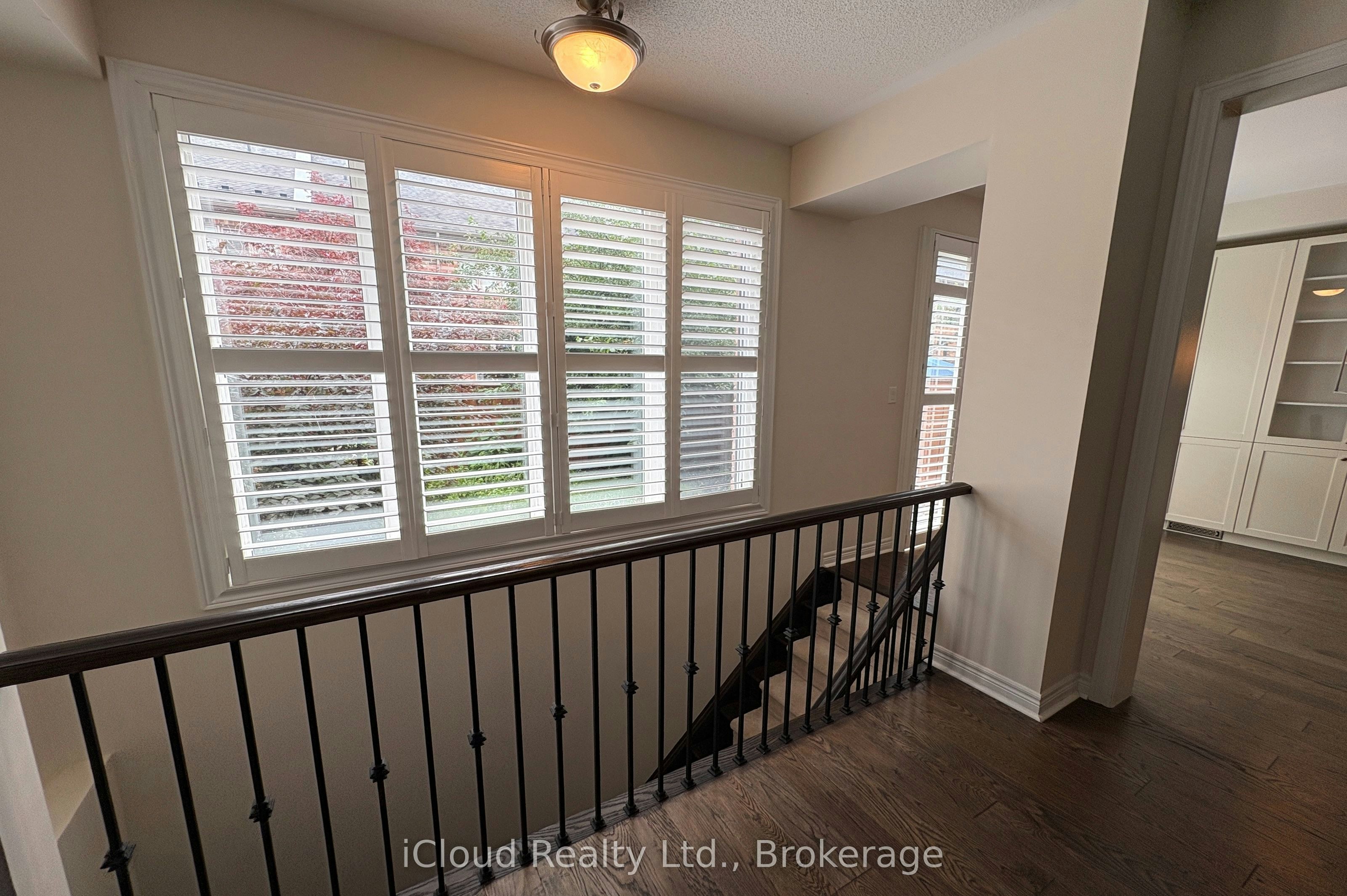 2466 Village Common, Oakville, ON, L6M 0S2 - 42