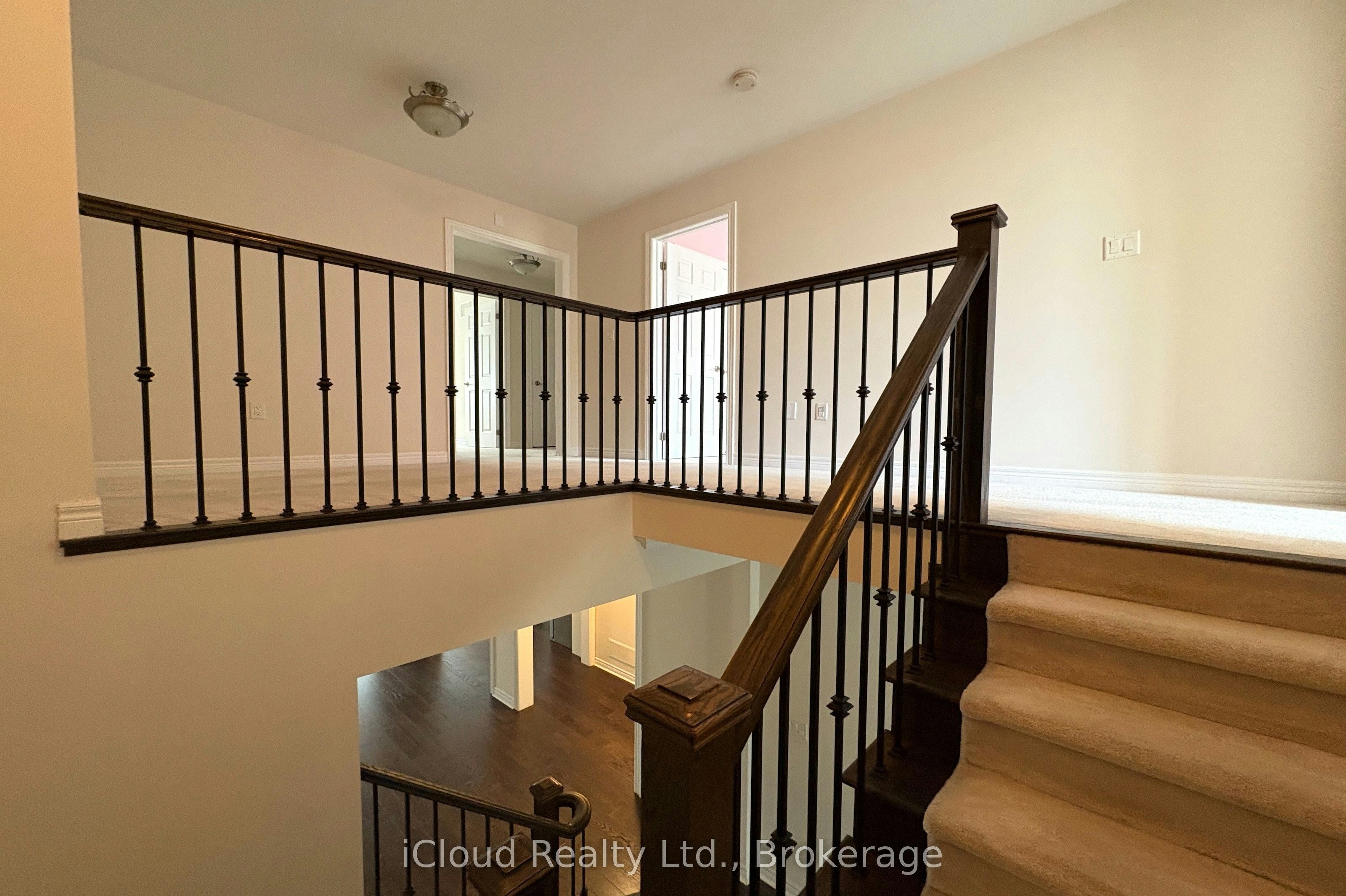 2466 Village Common, Oakville, ON, L6M 0S2 - 22