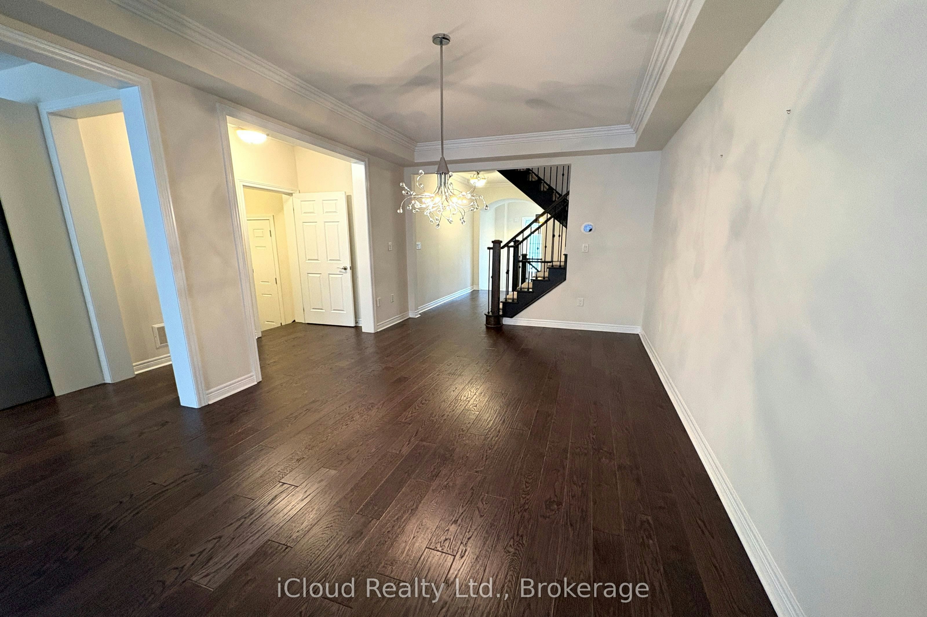 2466 Village Common, Oakville, ON, L6M 0S2 - 6