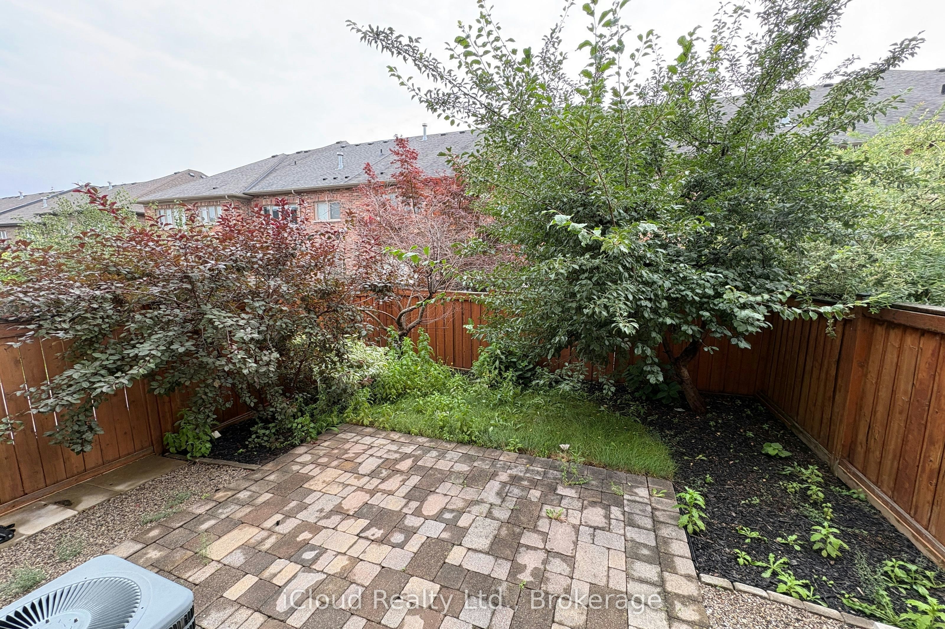 2466 Village Common, Oakville, ON, L6M 0S2 - 19