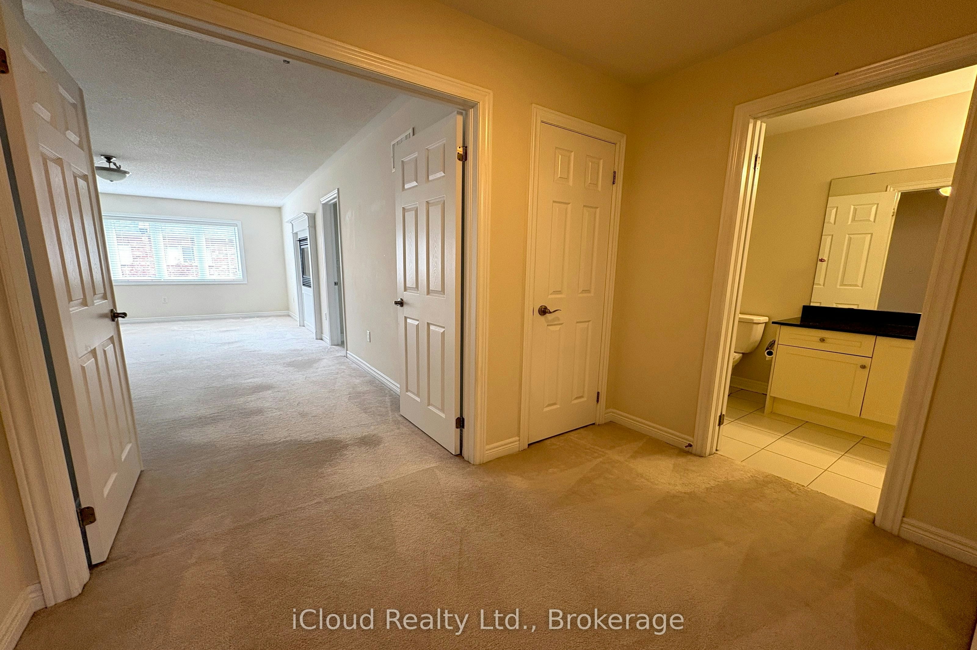 2466 Village Common, Oakville, ON, L6M 0S2 - 30