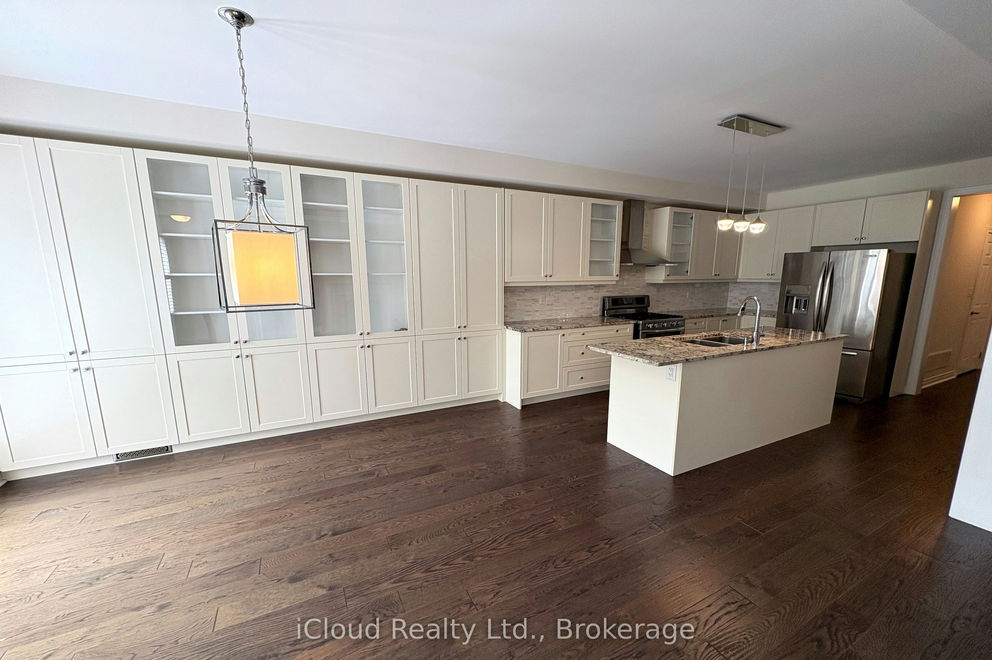 2466 Village Common, Oakville, ON, L6M 0S2 - 17