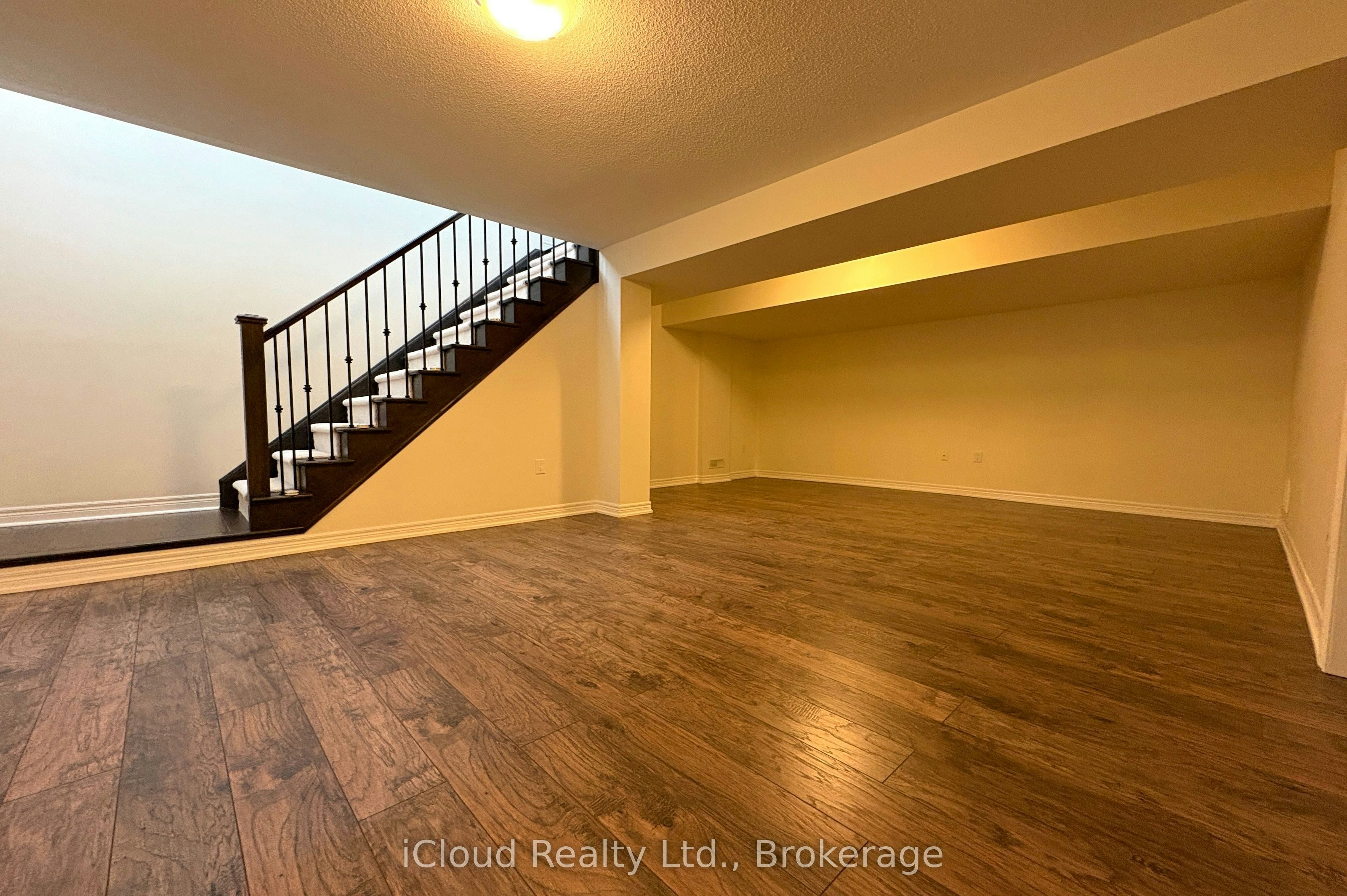 2466 Village Common, Oakville, ON, L6M 0S2 - 45
