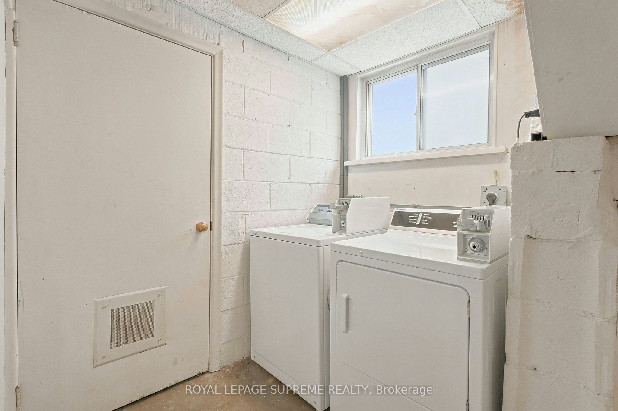 BSMT-56 Dynevor Road, Toronto, ON, M6E 3X1 - 17
