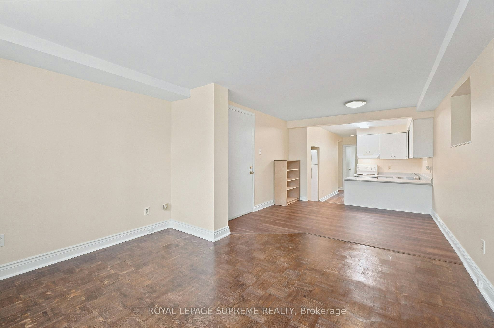 BSMT-56 Dynevor Road, Toronto, ON, M6E 3X1 - 6