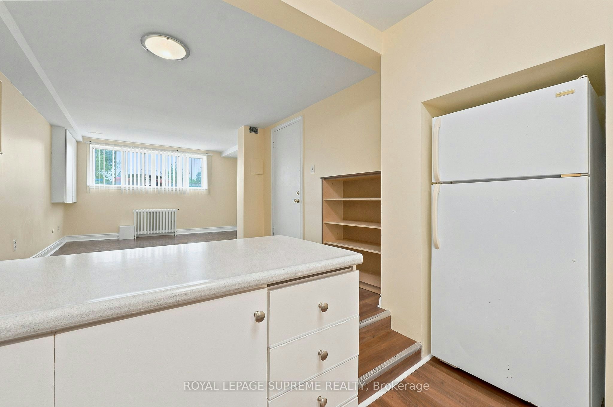 BSMT-56 Dynevor Road, Toronto, ON, M6E 3X1 - 8