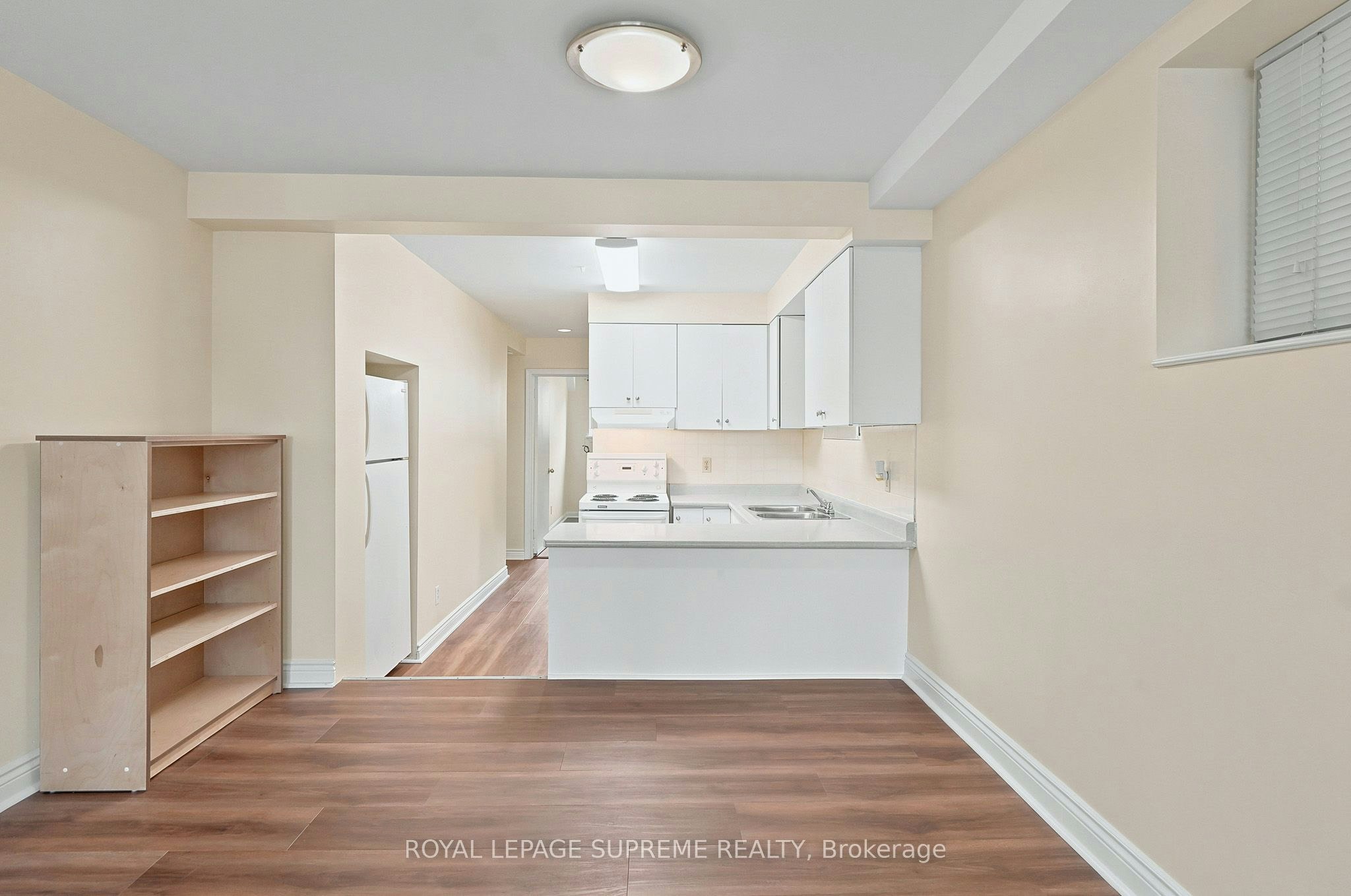 BSMT-56 Dynevor Road, Toronto, ON, M6E 3X1 - 4