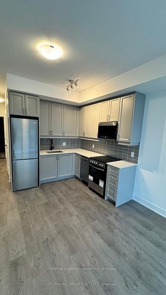 502-2333 Khalsa Gate, Oakville, ON, L6M 0X7 - 4