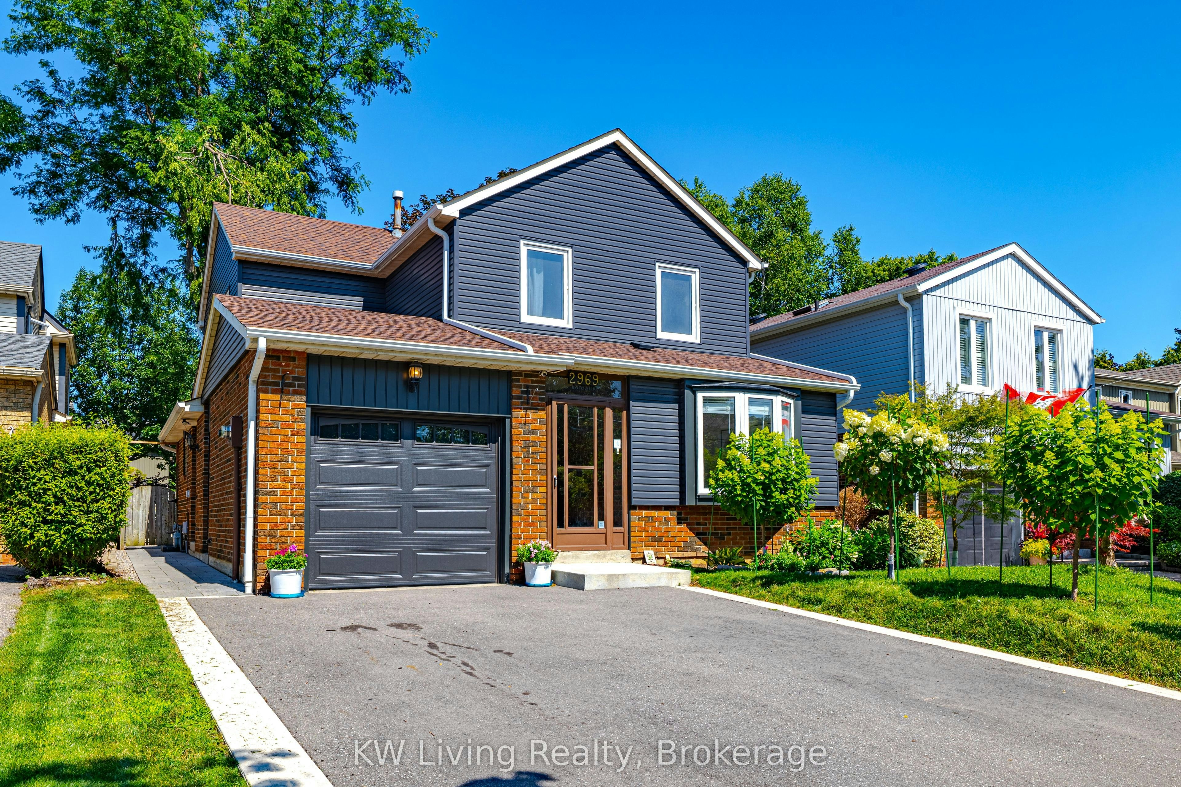 2969 Dancer Court, Mississauga, ON, L5L 1Y5