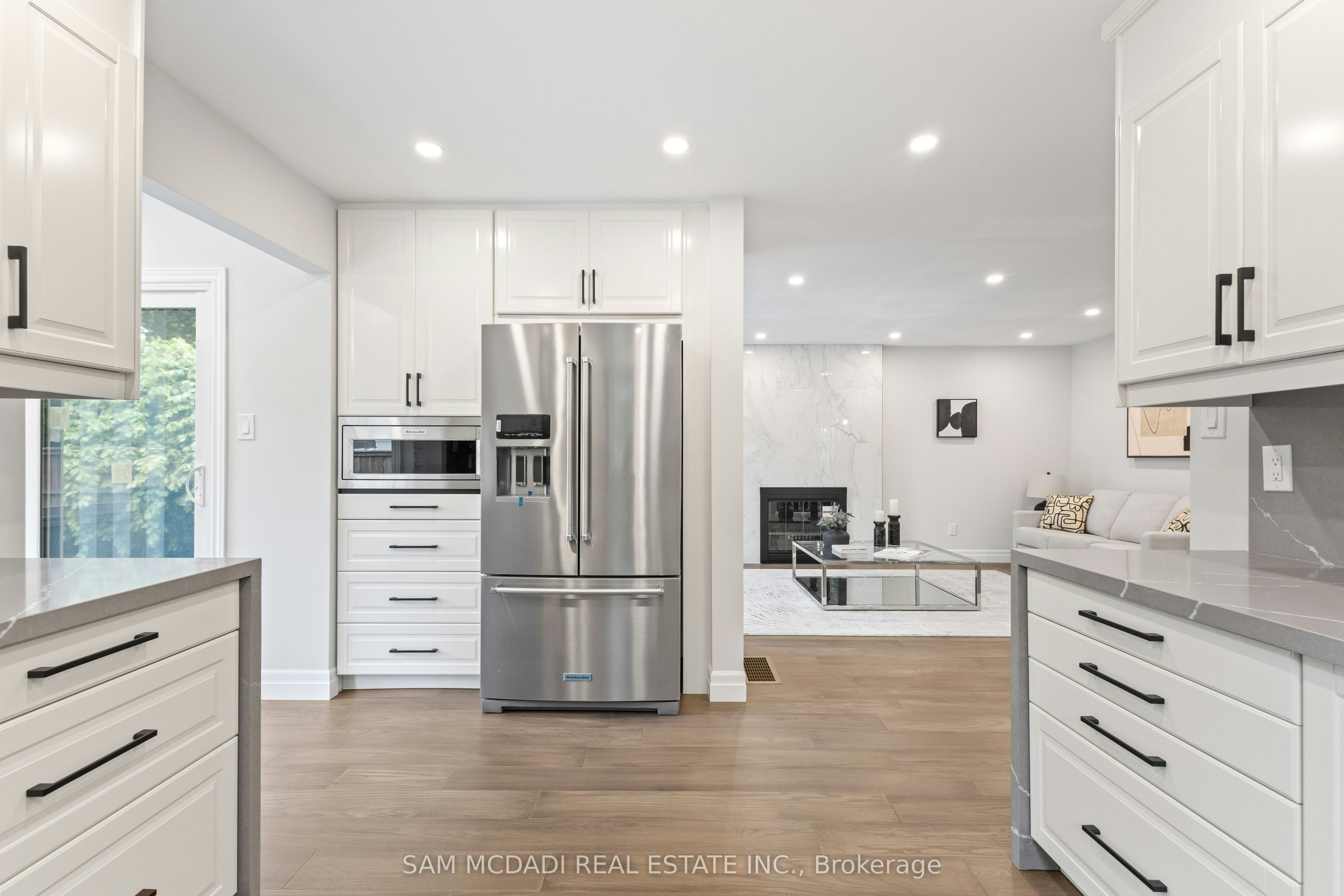 2535 Robin Drive, Mississauga, ON, L5K 2G2 - 13