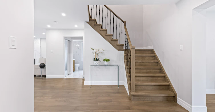 2535 Robin Drive, Mississauga, ON, L5K 2G2 - 4
