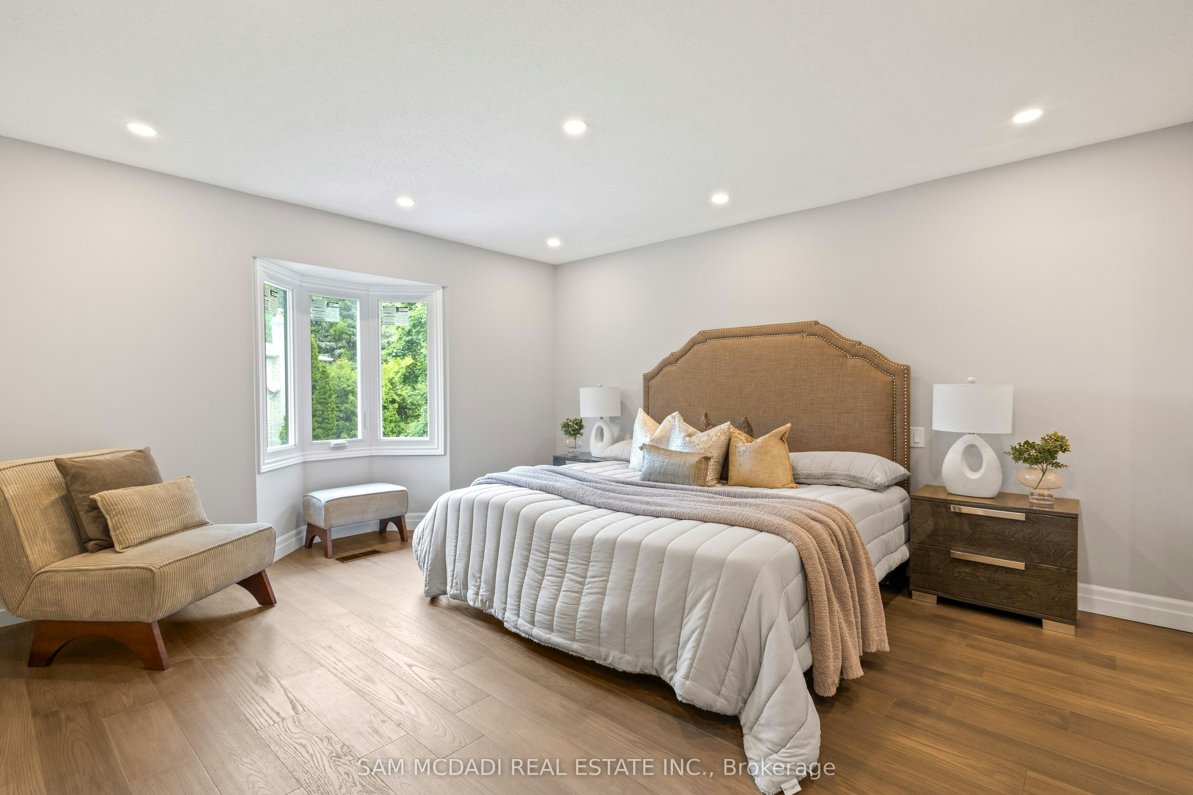 2535 Robin Drive, Mississauga, ON, L5K 2G2 - 27