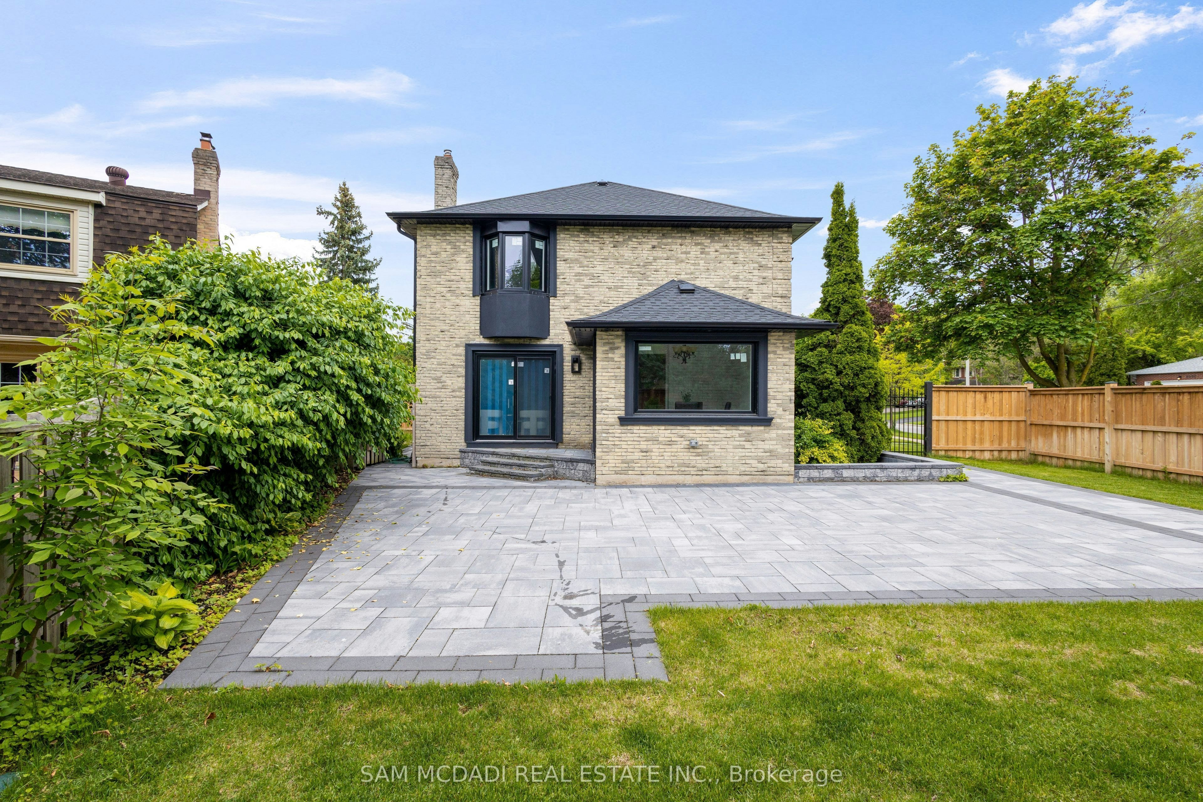 2535 Robin Drive, Mississauga, ON, L5K 2G2 - 39