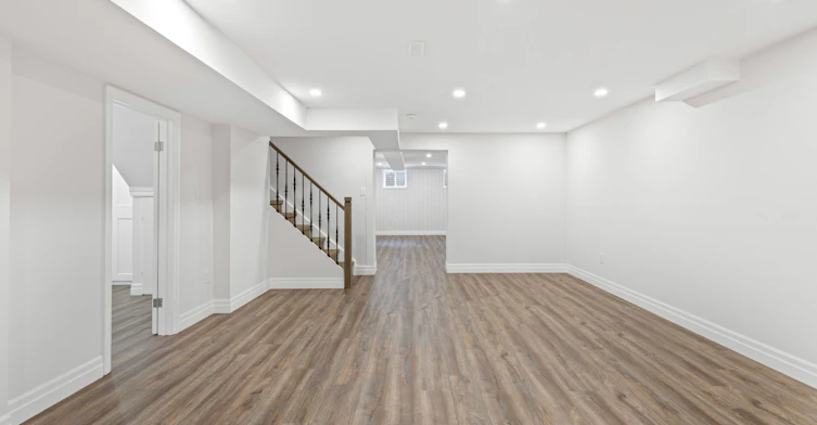 2535 Robin Drive, Mississauga, ON, L5K 2G2 - 32