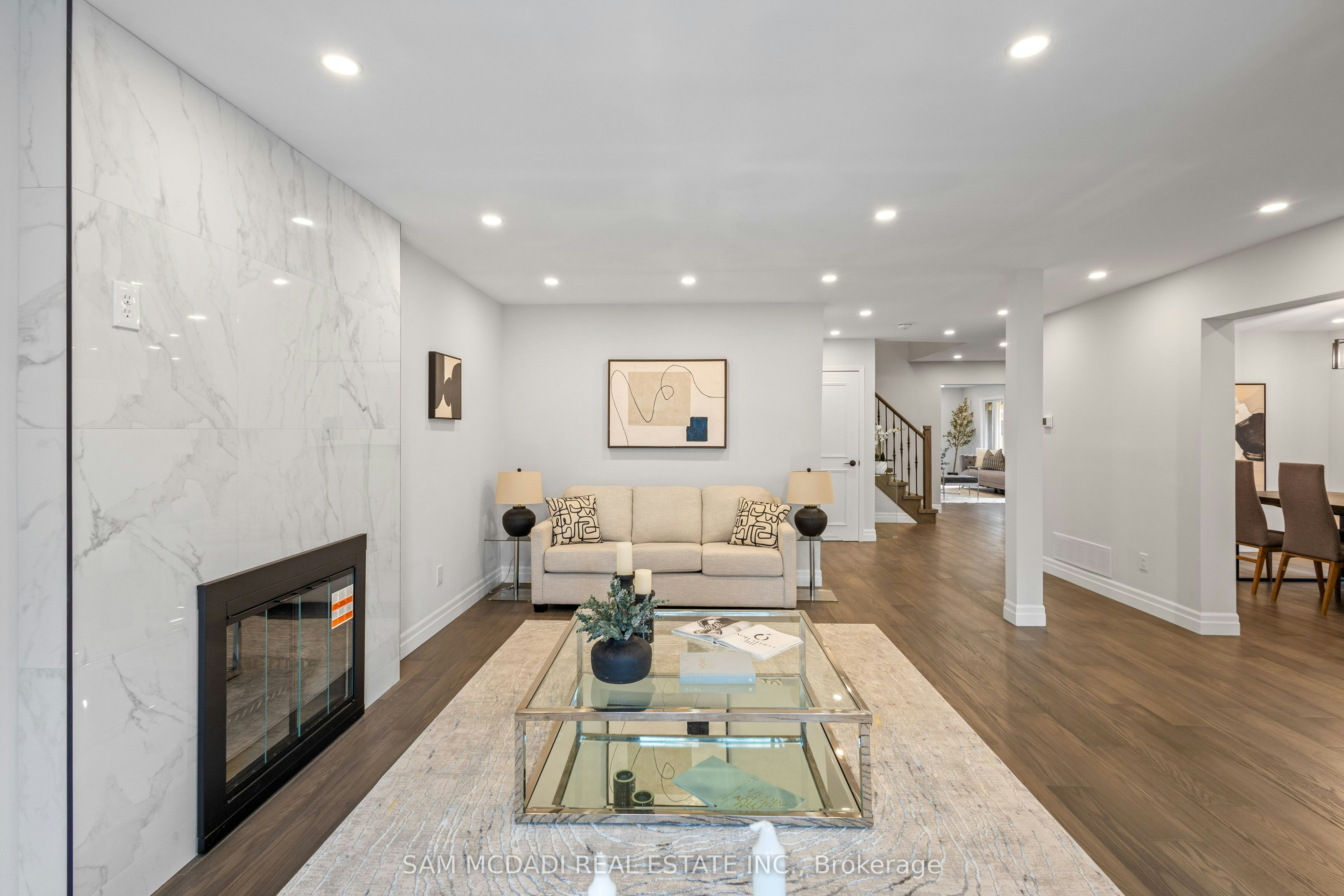 2535 Robin Drive, Mississauga, ON, L5K 2G2 - 5