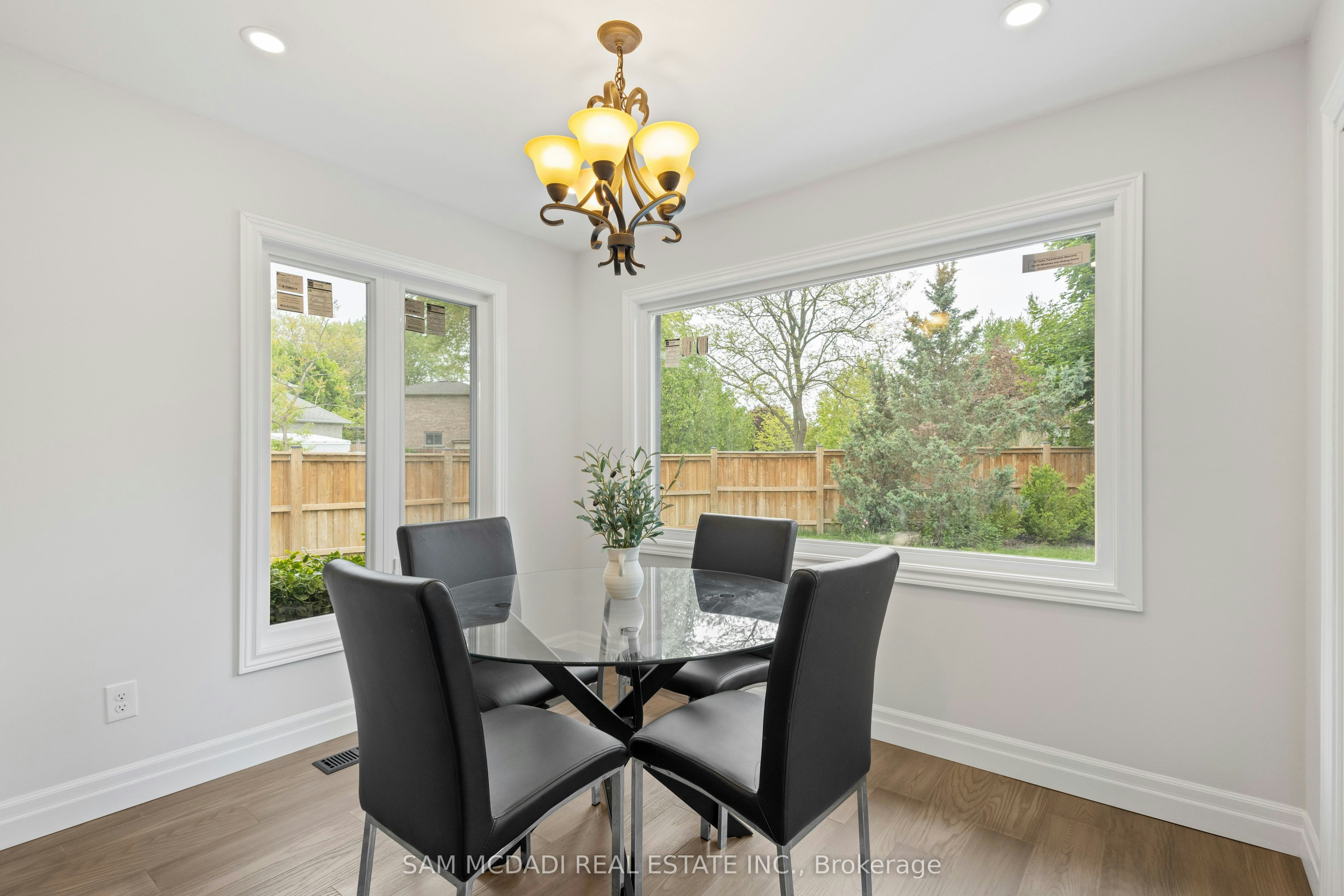 2535 Robin Drive, Mississauga, ON, L5K 2G2 - 14