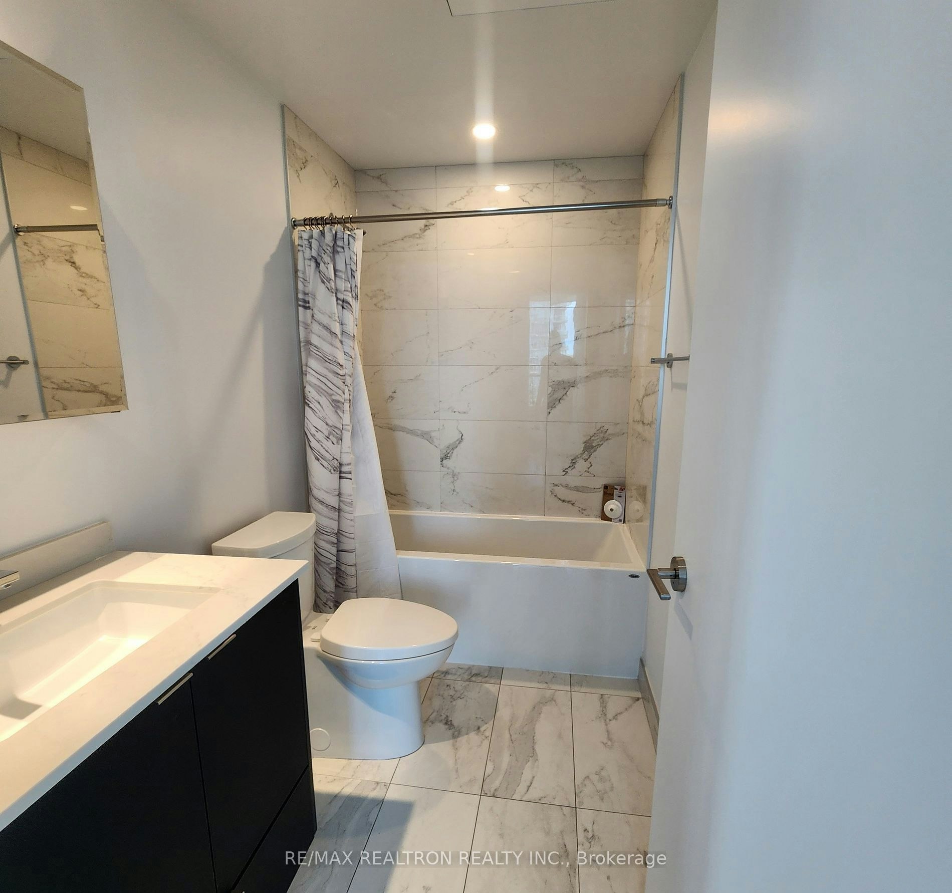 1516-1928 Lake Shore Boulevard W, Toronto, ON, M6S 0B1 - 4