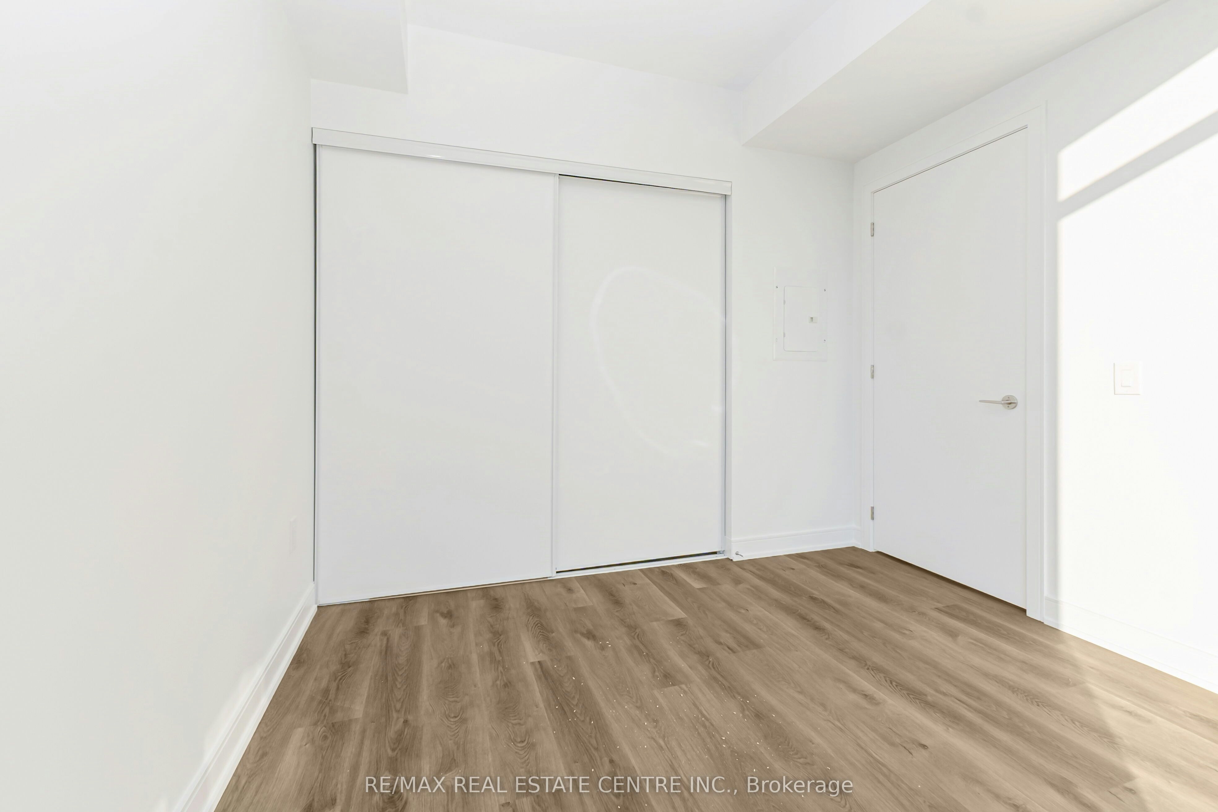911-3009 Novar Road, Mississauga, ON, L5B 0P9 - 20