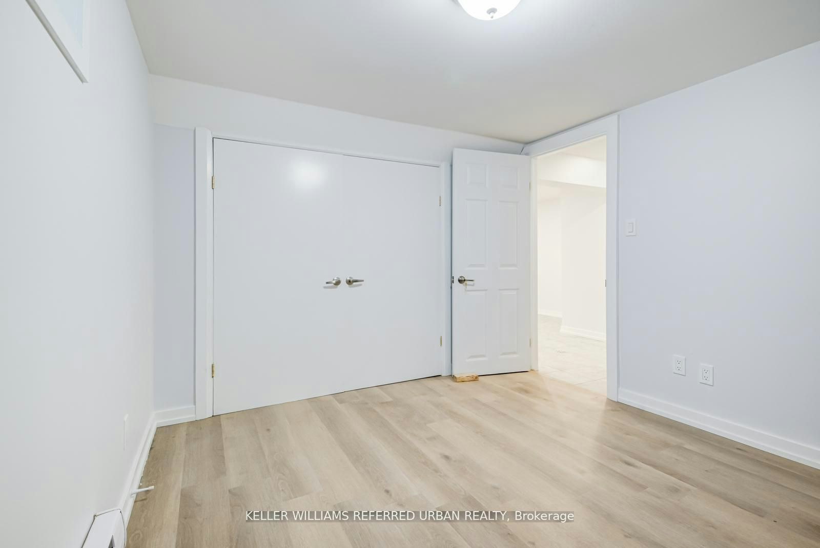 Lower-2556 Lake Shore Boulevard W, Toronto, ON, M8V 1G1 - 19