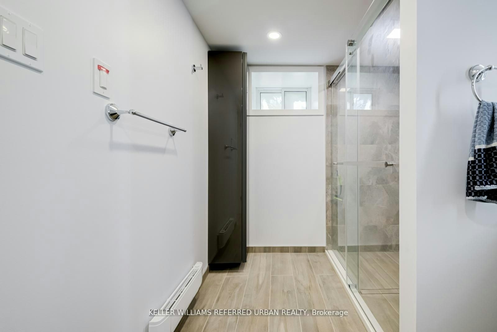 Lower-2556 Lake Shore Boulevard W, Toronto, ON, M8V 1G1 - 22