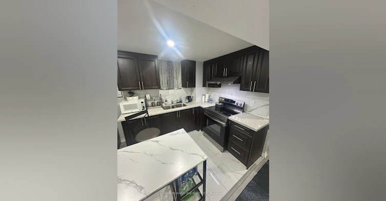 1 Grape Trail, Brampton, ON, L7A 2V7 - 5