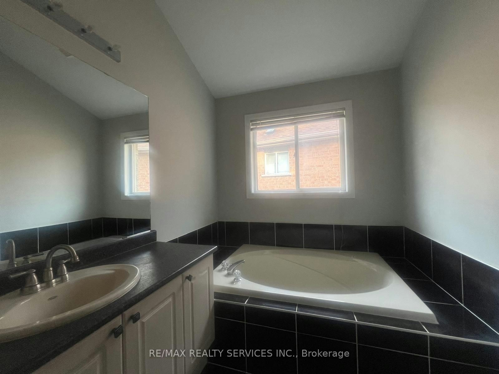 7 Ladywood Court, Brampton, ON, L6Z 4T9 - 15