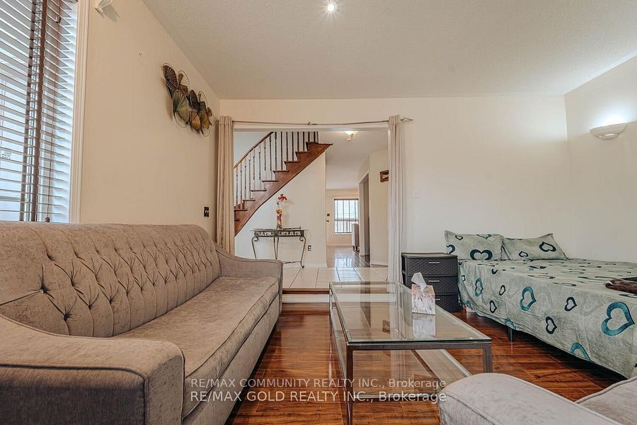 10 Squirreltail Way, Brampton, ON, L6R 1X4 - 11