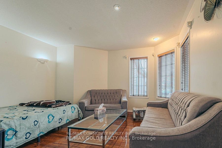 10 Squirreltail Way, Brampton, ON, L6R 1X4 - 10