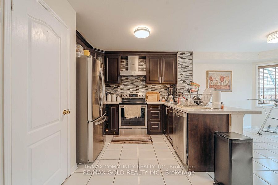 10 Squirreltail Way, Brampton, ON, L6R 1X4 - 7